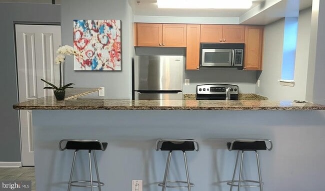 Building Photo - 1501 27th St SE