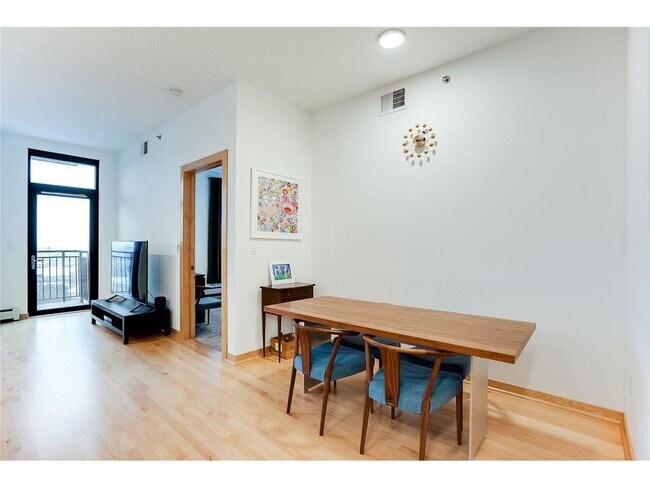 Foto del edificio - 1240 S 2nd St