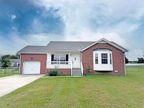 Building Photo - 1212 Kendall Dr