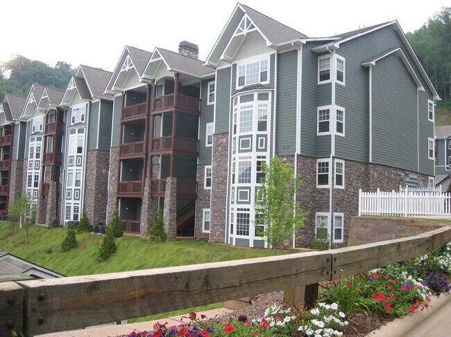 Foto del edificio - Eastwood Village A-201