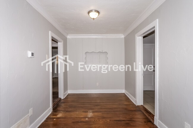 Foto del edificio - 6423 Patmore Rd