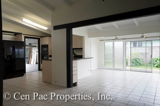 Foto del edificio - 3 Bed, 2 Bath House/Across the Street from...