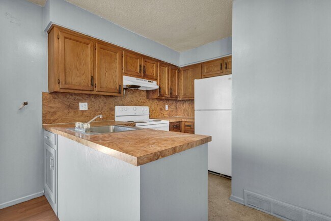 Foto del edificio - 8626 Lane Ave