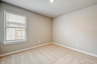 Building Photo - 2611 Westward Hl Dr