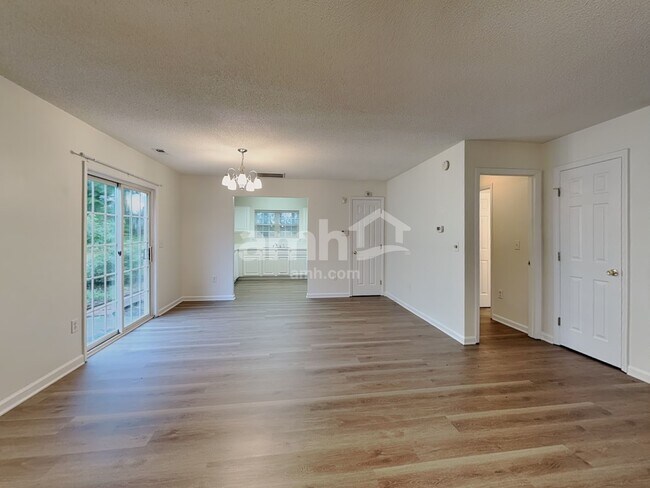 Foto del edificio - 4404 Nightfall Ct