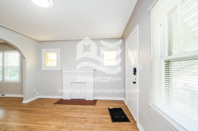 Foto del edificio - 1017 Lakeview Ave