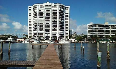 Foto del edificio - 2675 Parkview Dr S