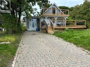 Building Photo - 5749 Lakeshore Rd