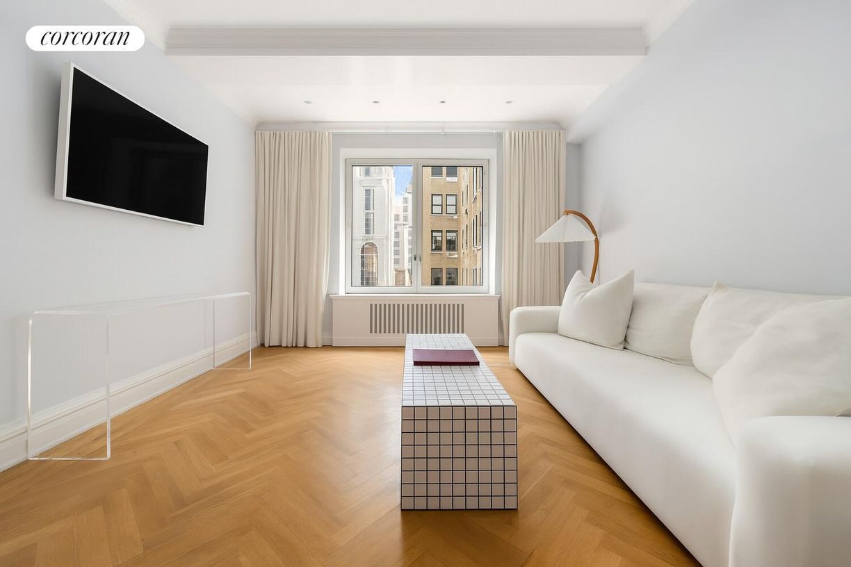 Foto principal - 502 Park Ave