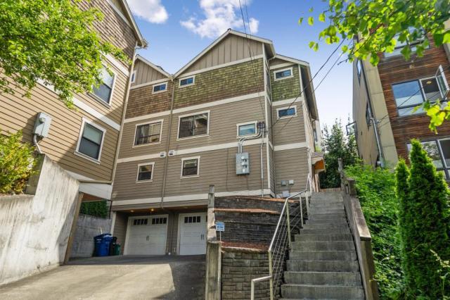 Building Photo - 4 bedroom in Seattle WA 98144