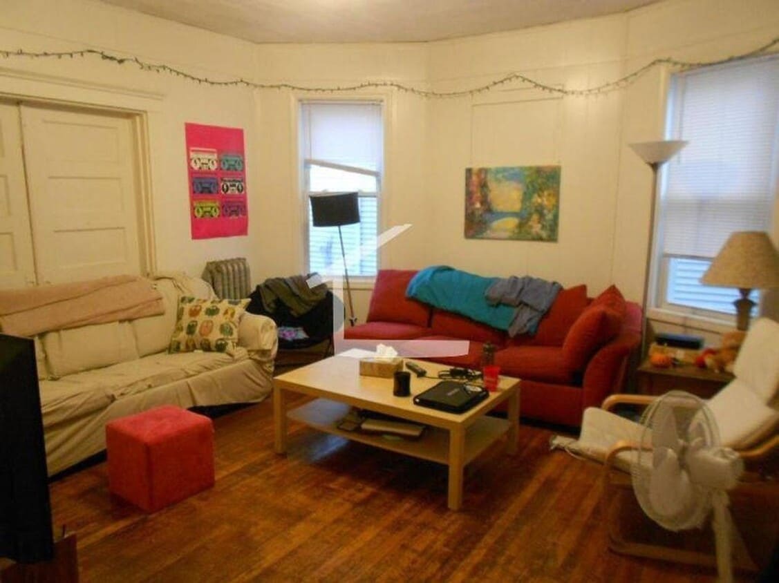 ALLSTON 3 BED RIGHT BY B.U. FOR 9/1 - ALLSTON 3 BED RIGHT BY B.U. FOR 9/1