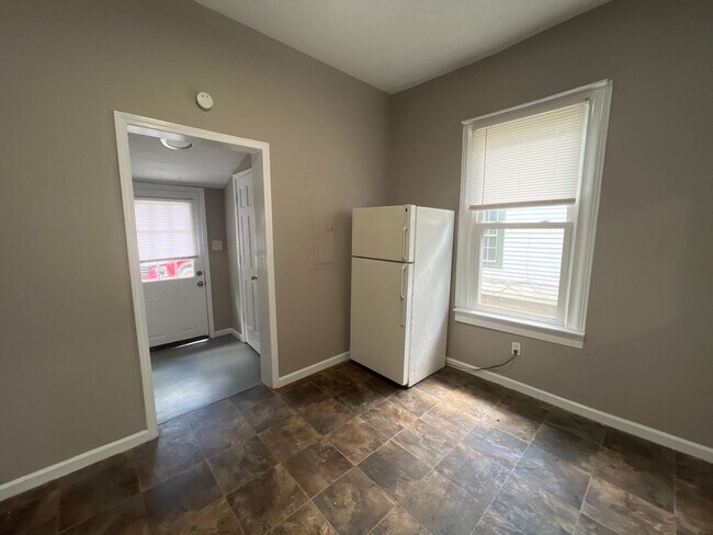 Foto del edificio - 2 bed 2 bath house