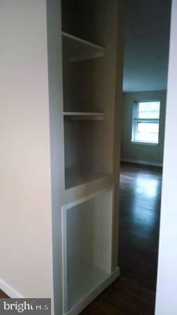 Primary Photo - 537 Delancey St