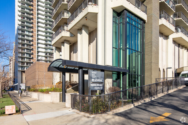 Building Photo - Malibu Condominiums