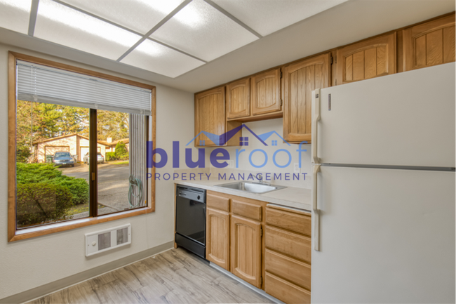 Foto del edificio - 429 SW 121st Pl