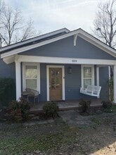 Building Photo - 1110 E Limestone St