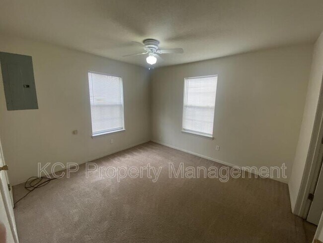 Building Photo - 1314 N 47th St