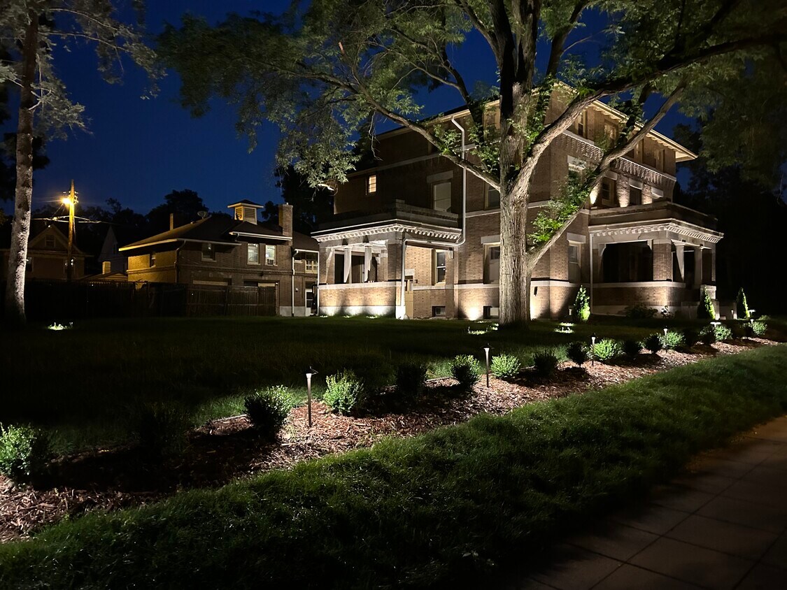 Foto principal - 533 Summit Ave