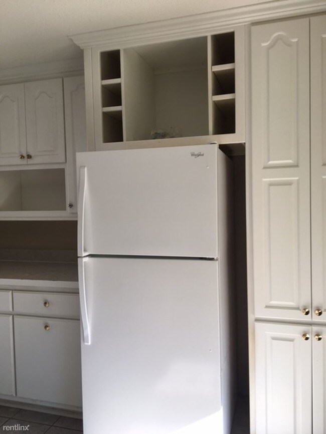 Foto del edificio - 3 br, 1 bath House - 13033 Marvin St
