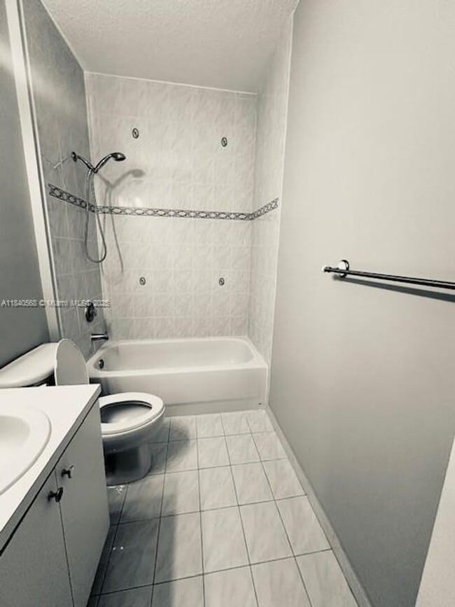 Foto del edificio - 4906 Schooner Dr