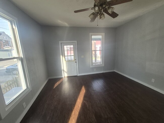 Photo - 1822 Pearl St House