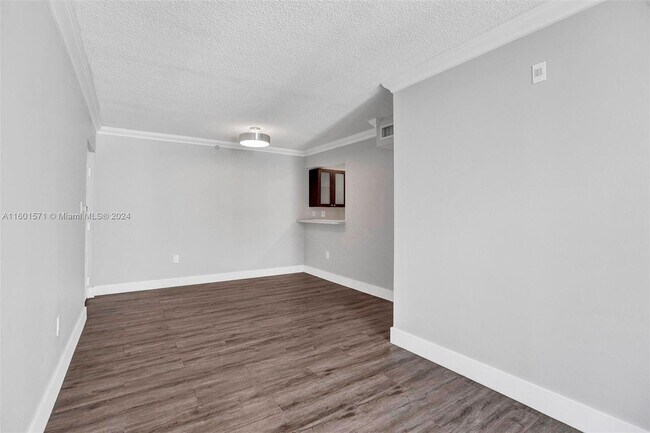 Foto del edificio - 126 SW 17th Rd