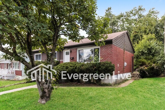 Building Photo - 5987 Sunridge Dr