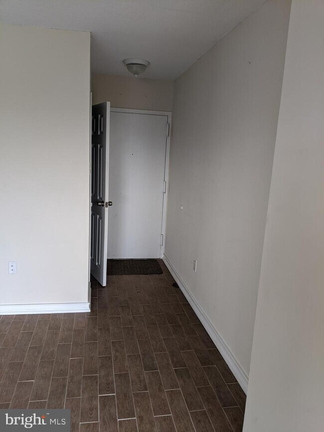 Foto del edificio - 2059 Huntington Ave