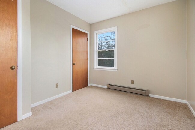 Foto del edificio - 2582 Union Rd
