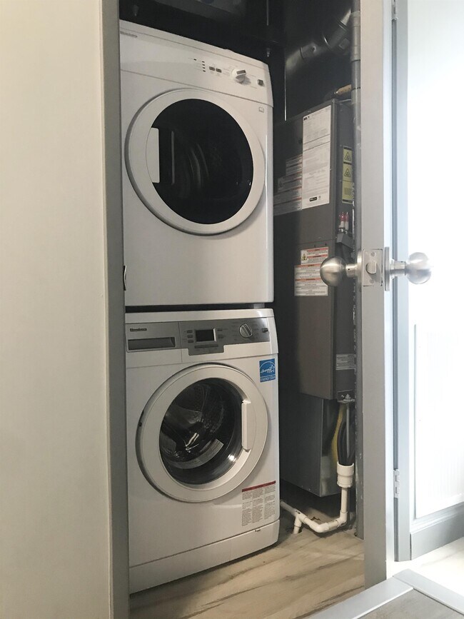 Photo du bâtiment - 258A Sunview St