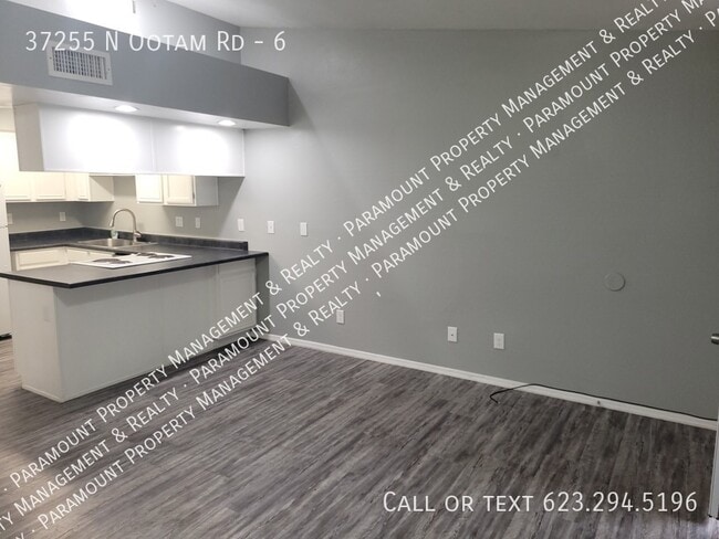 Foto del edificio - 37255 N Ootam Rd