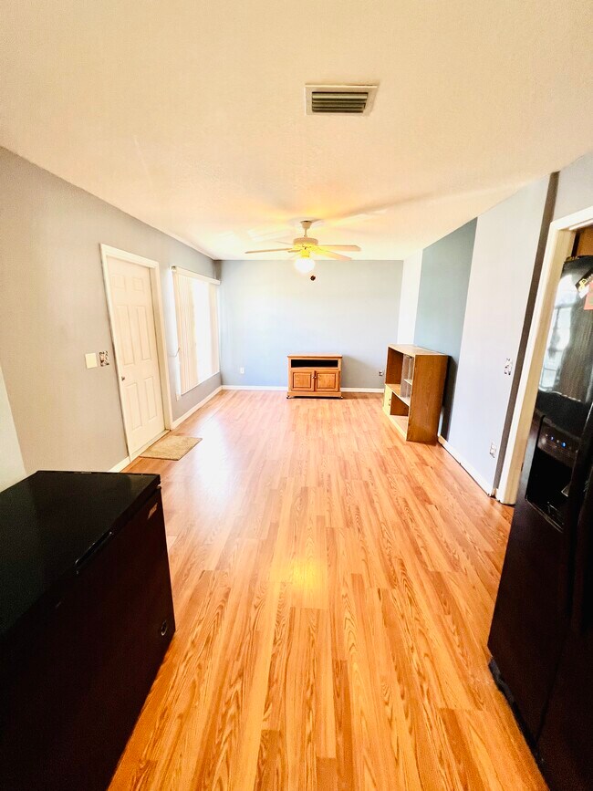 Building Photo - 101 Coco Plum Dr