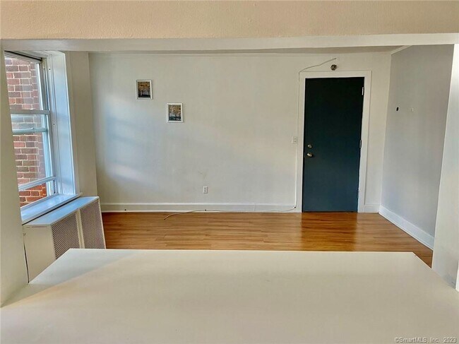 Foto del edificio - 22 Glenbrook Rd