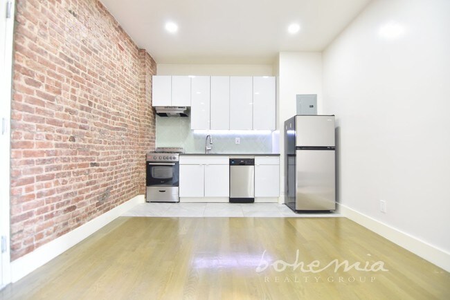 Building Photo - 580 St Nicholas Ave