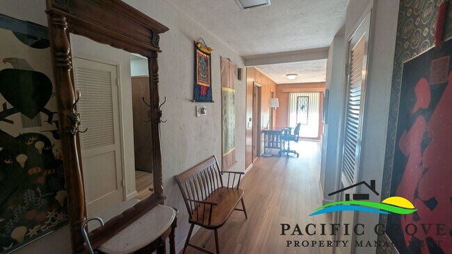 Foto del edificio - Furnished Pebble Beach Residence with Private Sun Deck