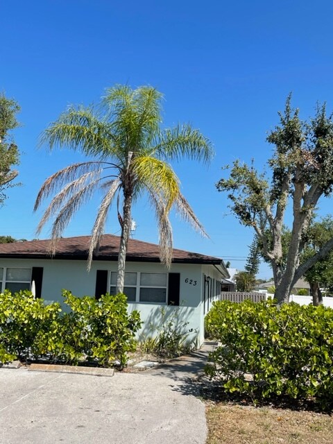 Primary Photo - 623 92nd Ave N