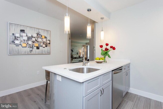 Foto del edificio - 1533 Parrish St