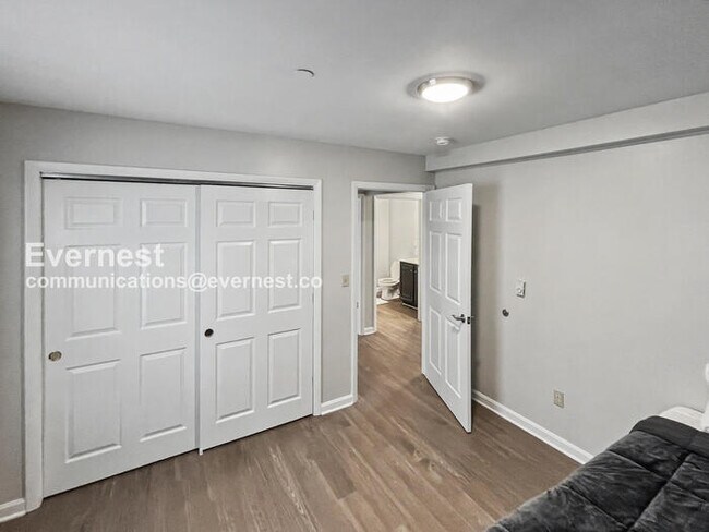 Foto del edificio - 6 Bob Cat Ct