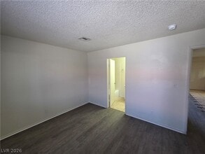 Building Photo - 4300 N Lamont St