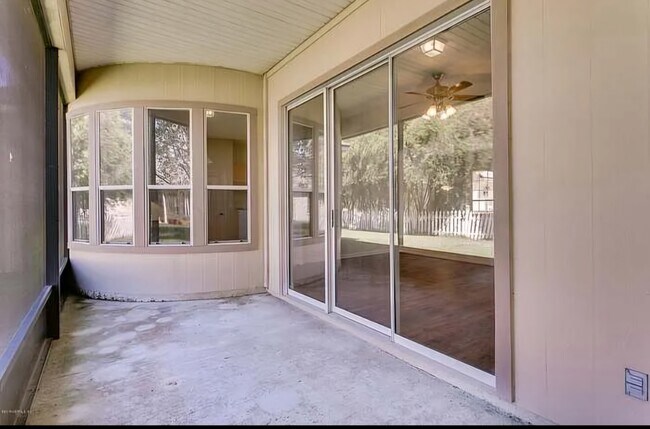 Foto del edificio - 1875 Sea Pines Ln