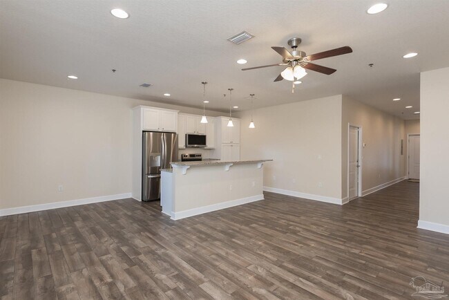 Building Photo - 3508 Mossy Oak Villas Cir