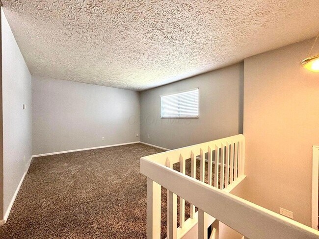 Building Photo - 4927 Godown Rd