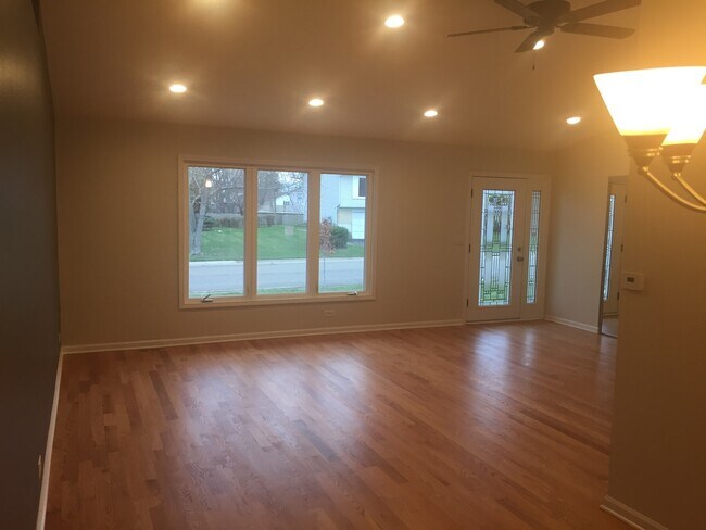 Building Photo - 600 Ginger Trail