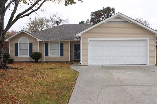 Building Photo - 110 Sandalwood Dr