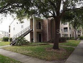 Building Photo - 5040 Park Central Dr