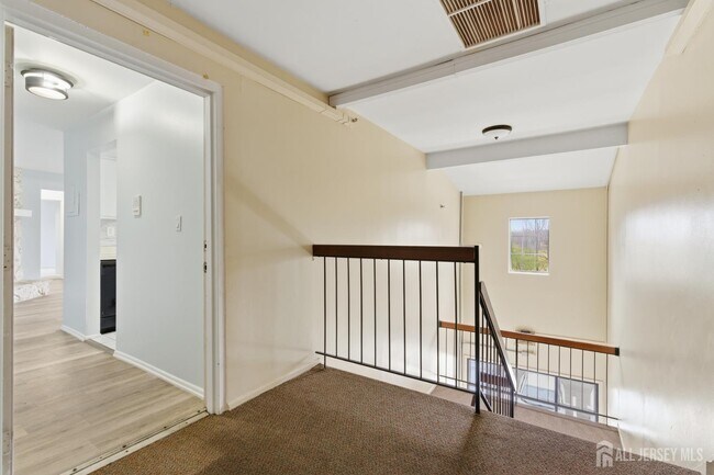 Foto del edificio - 1610 Green Hollow Dr