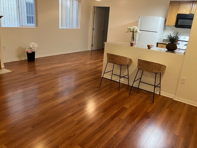 Foto del edificio - 1952 Selby Ave