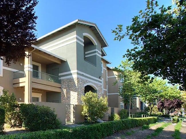 Building Photo - Natomas Park