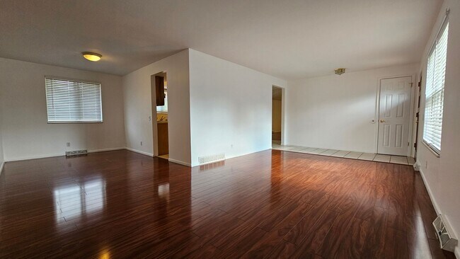 Foto del edificio - Ranch Home with Large Backyard