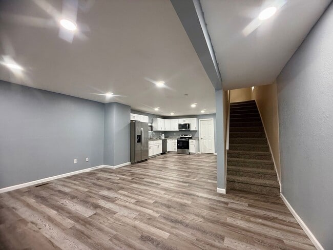 Building Photo - Updated 4 bedroom 2 bath home!